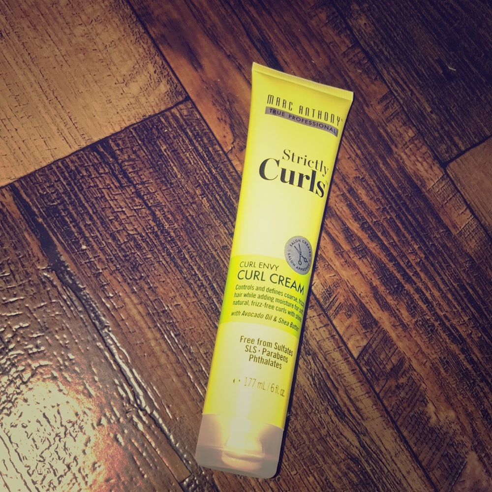 Marc Anthony curl cream